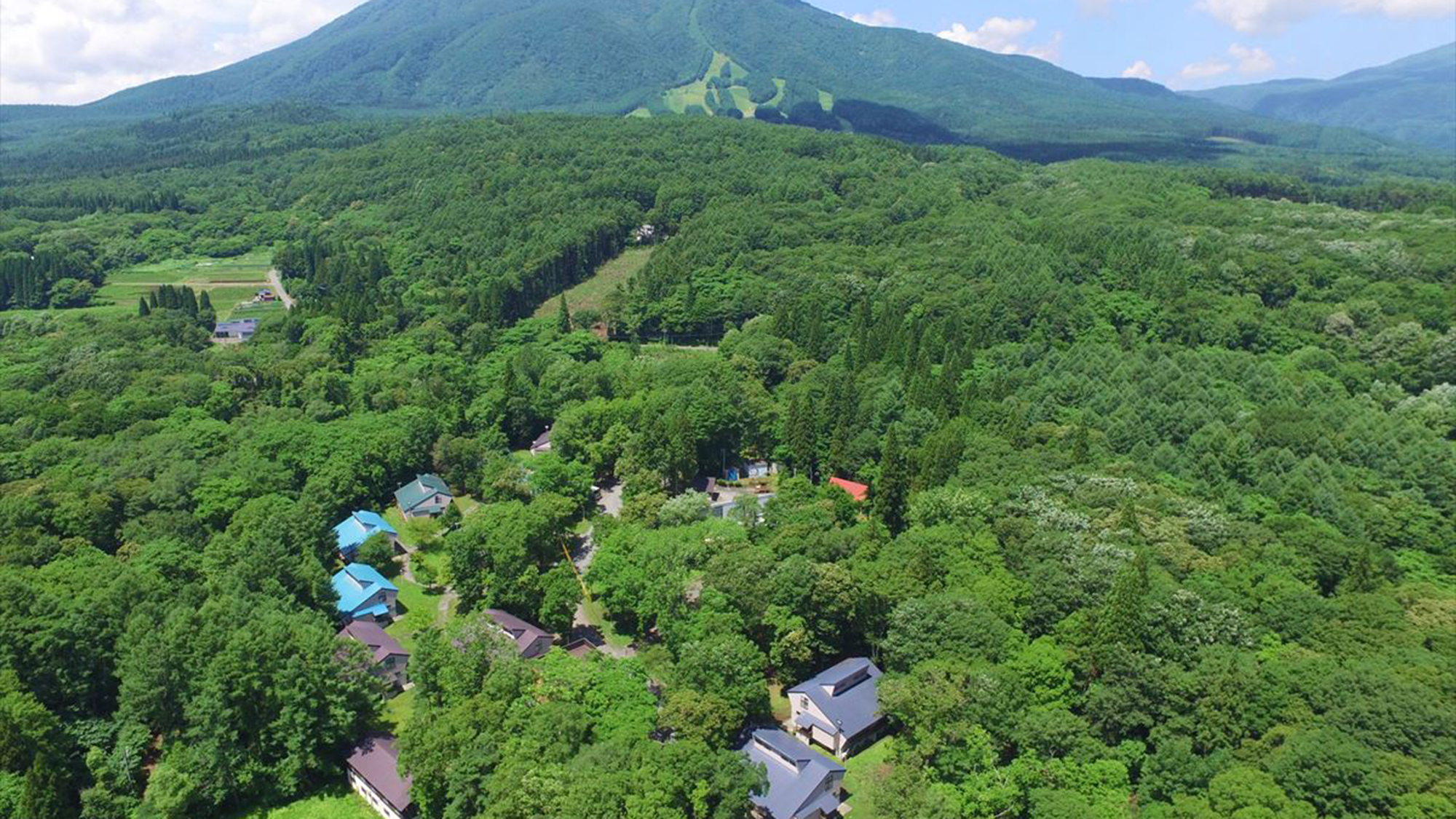 【ラボランドくろひめ　全景】