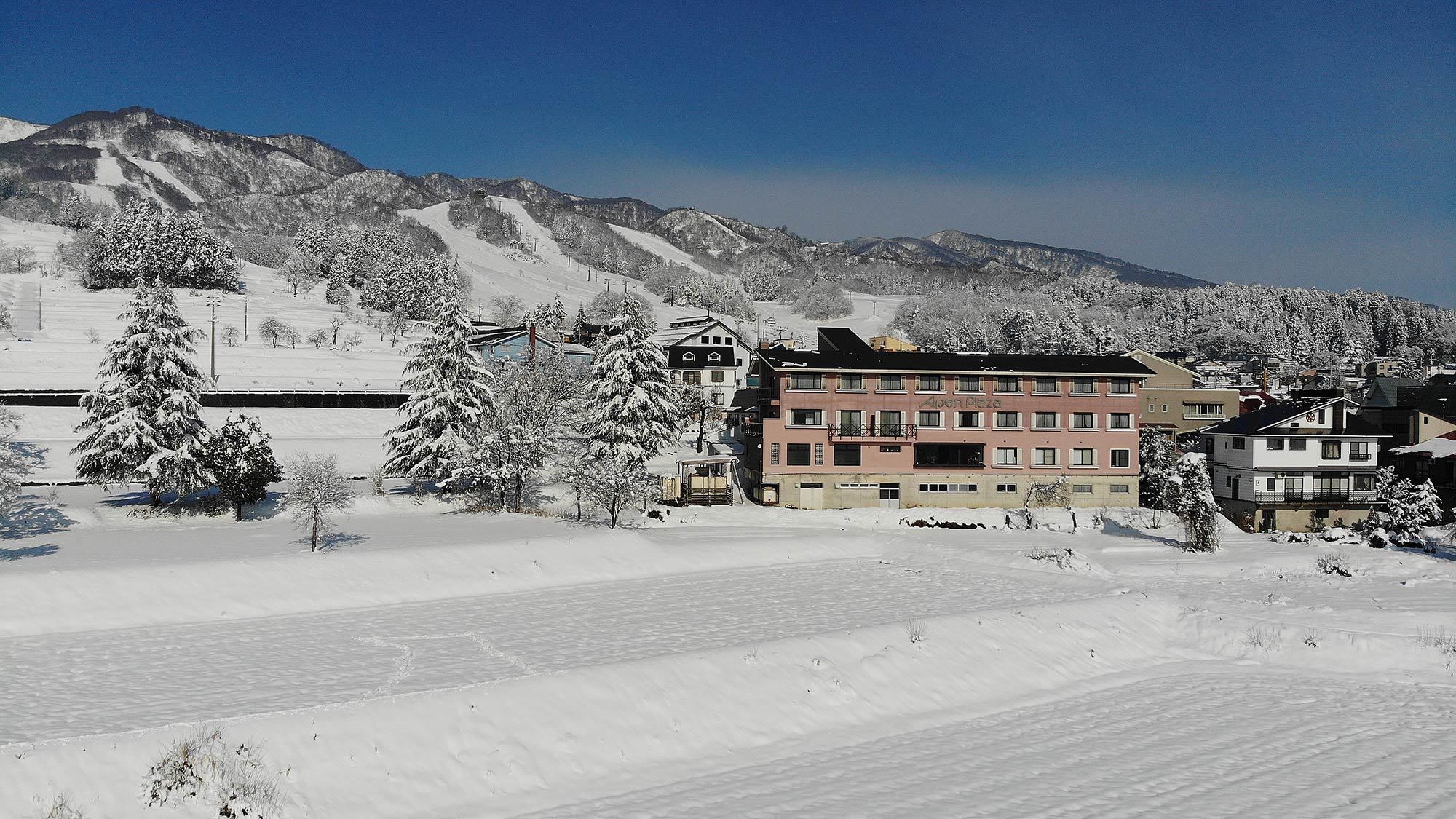 【平日・3〜4名・2泊以上限定】仲間と楽しむ冬のトガリ。グループ応援プラン（2食付）