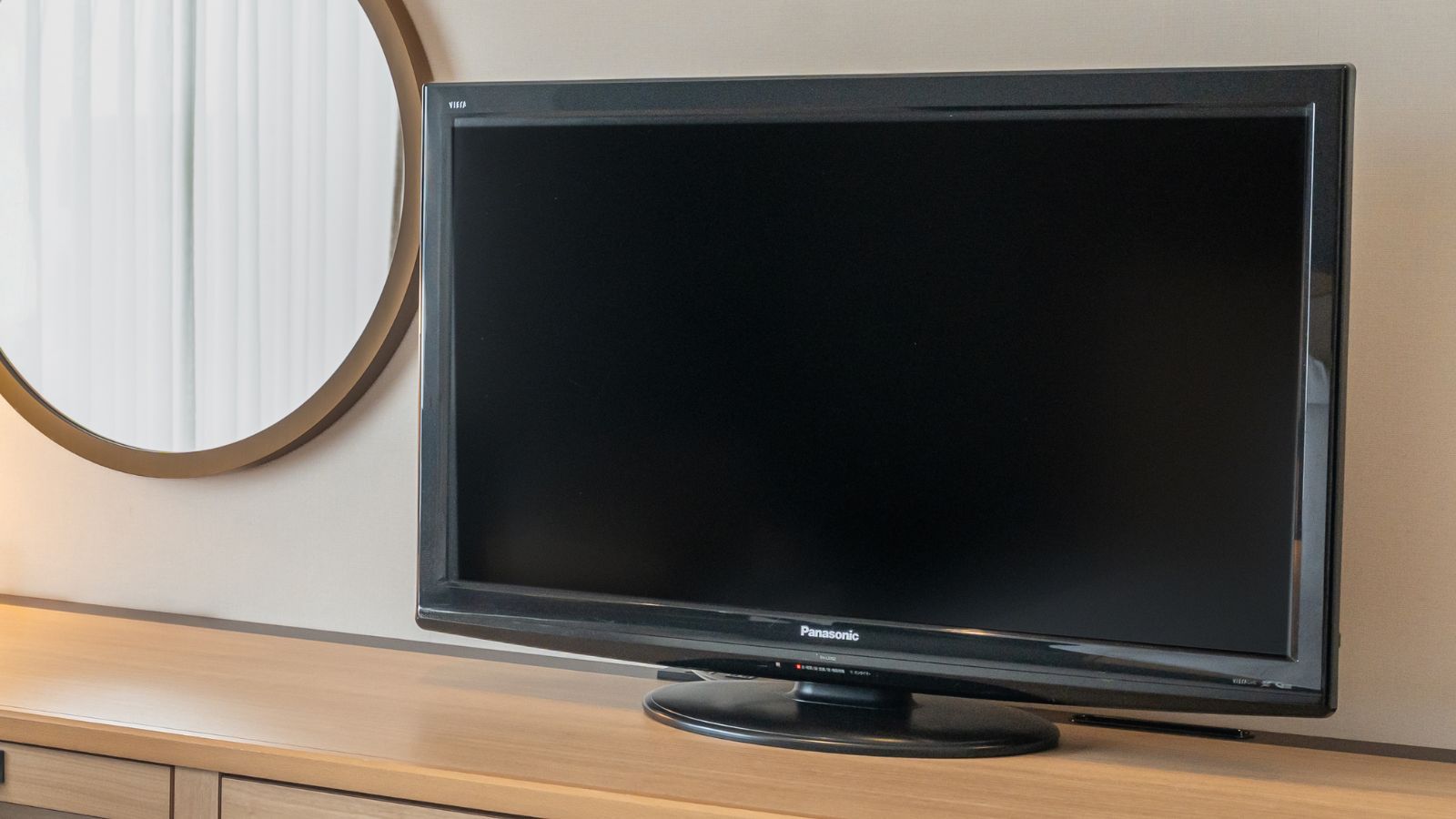 全客室に液晶テレビを設置しております。