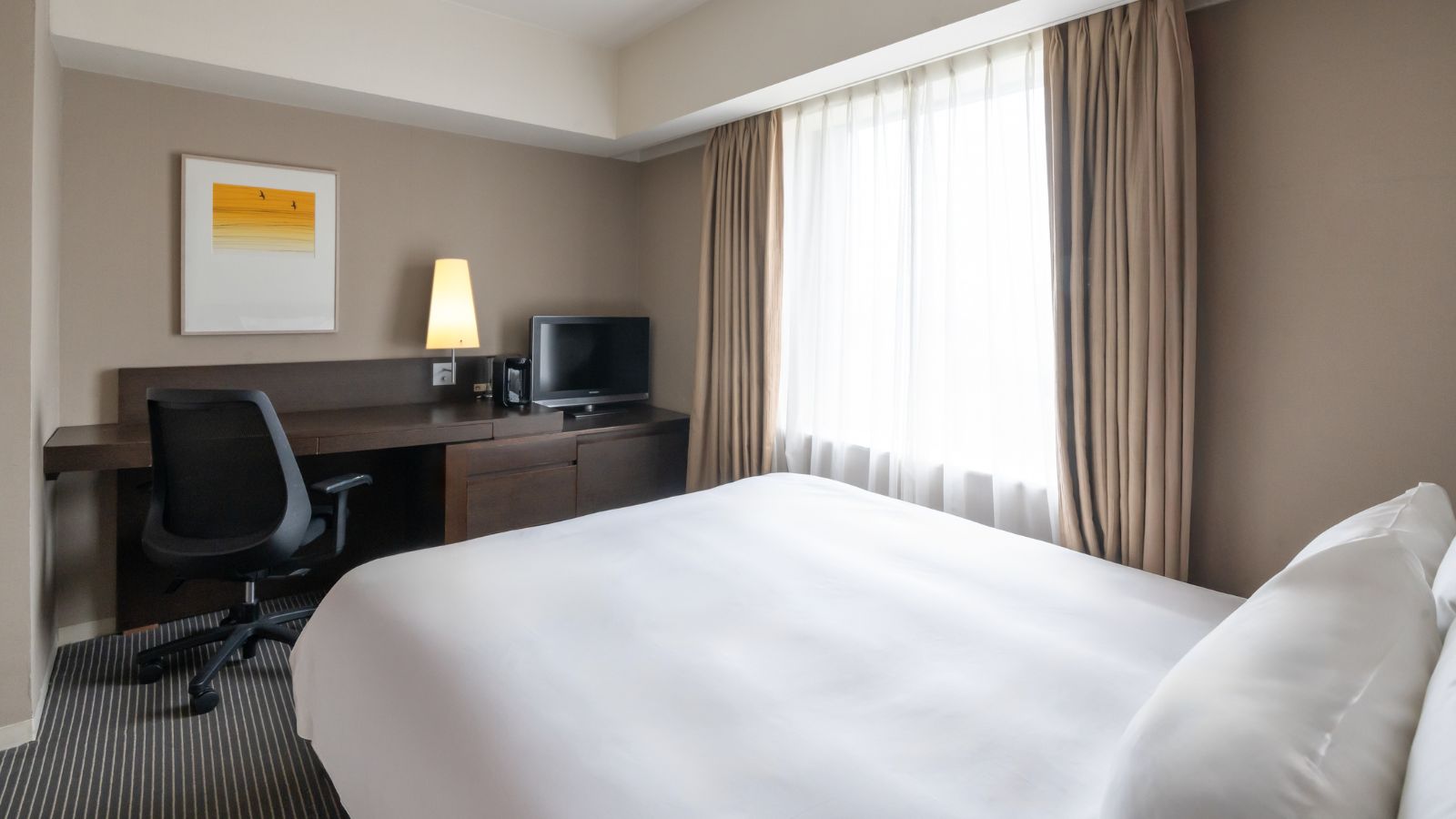 ミドルフロア モデレートダブルルーム