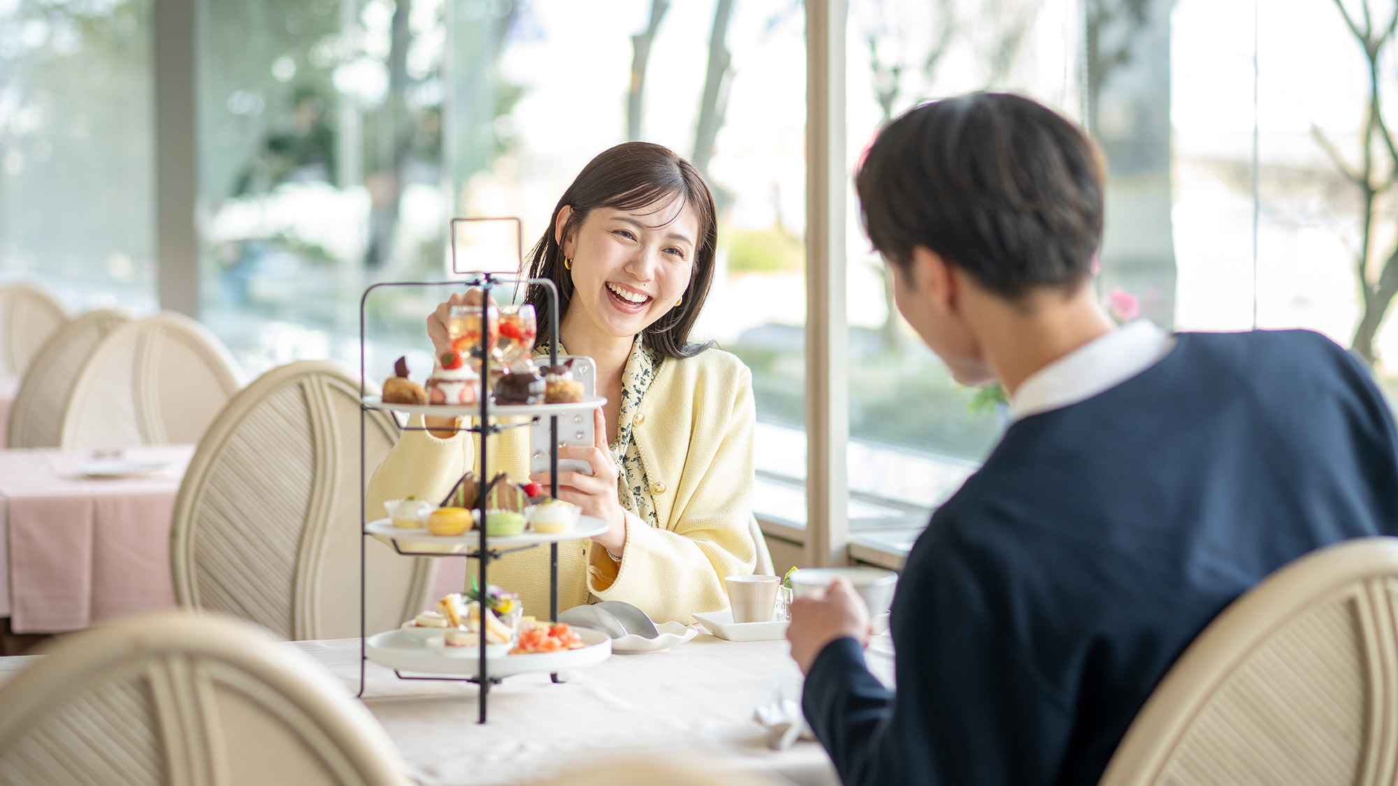 【Afternoon tea】非日常な体験をお届けする優雅なティータイム