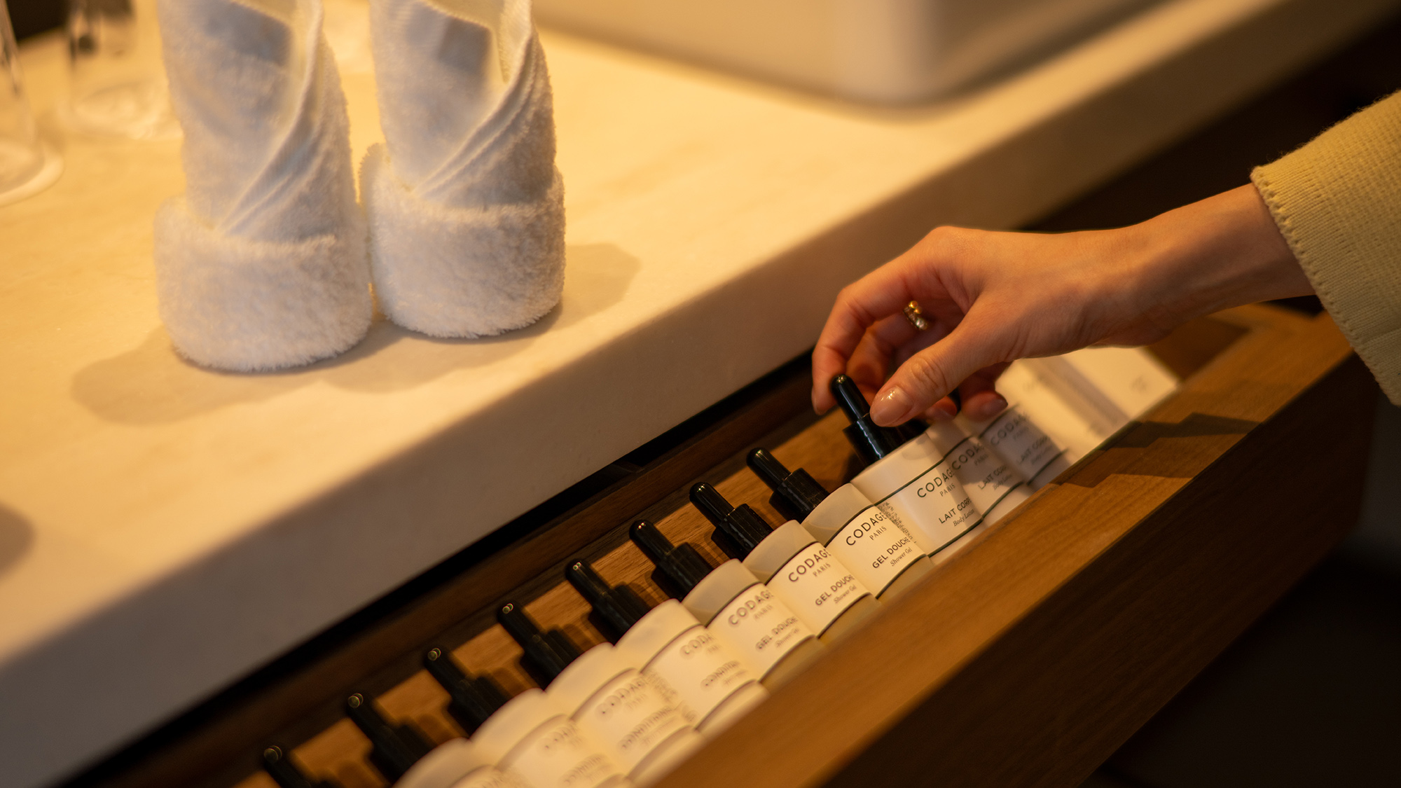 【Amenity】自然と科学が融合した、フランス発スキンケアを体感。