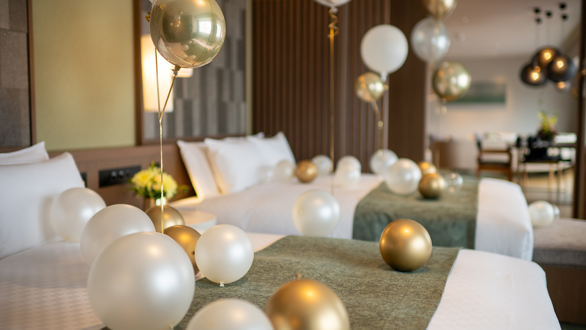 【Grand suite】大切な記念日に、思い出に残るサプライズを