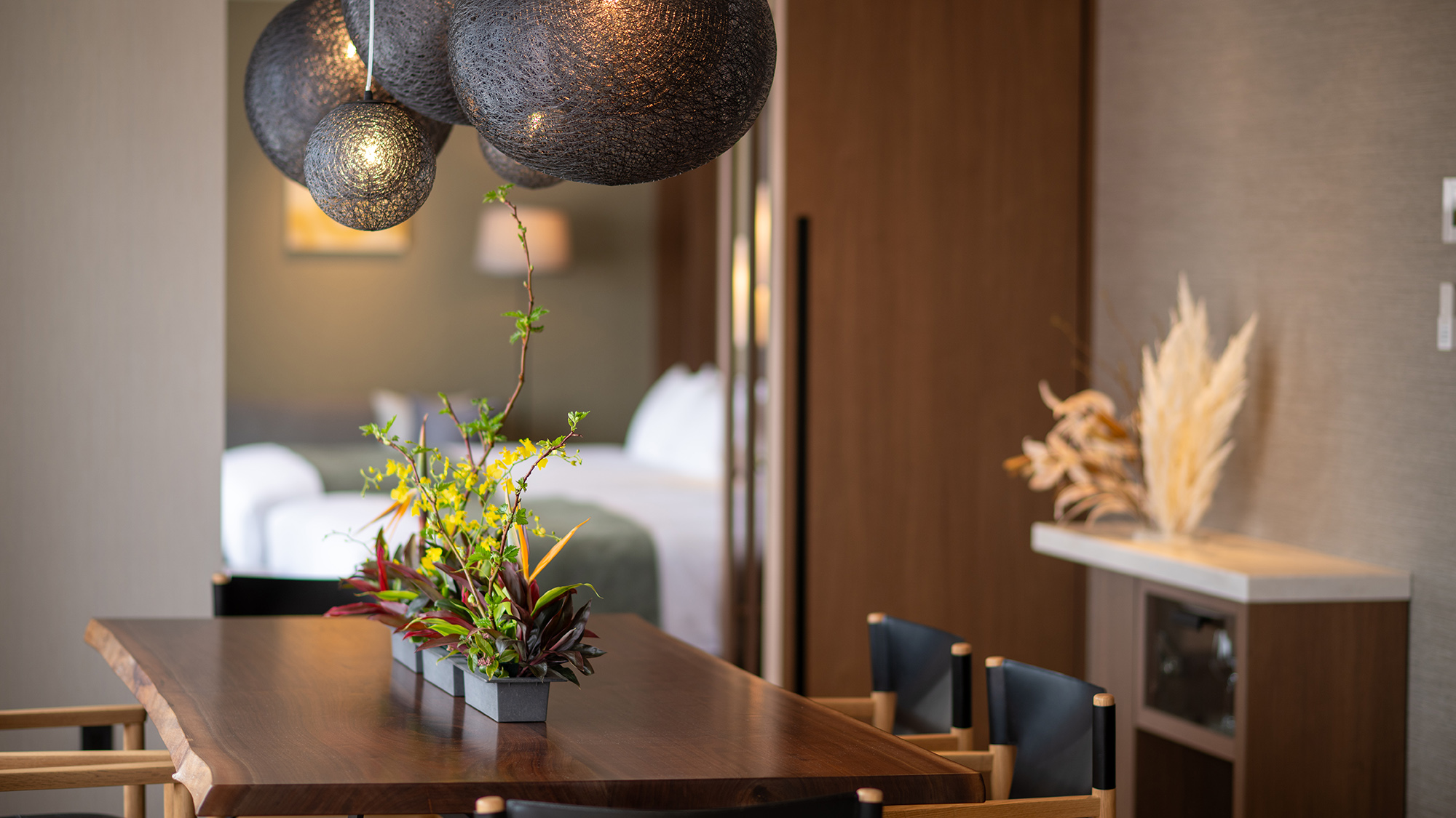 【Grand suite】大人のための上質な時間が流れる、洗練されたスイートルーム