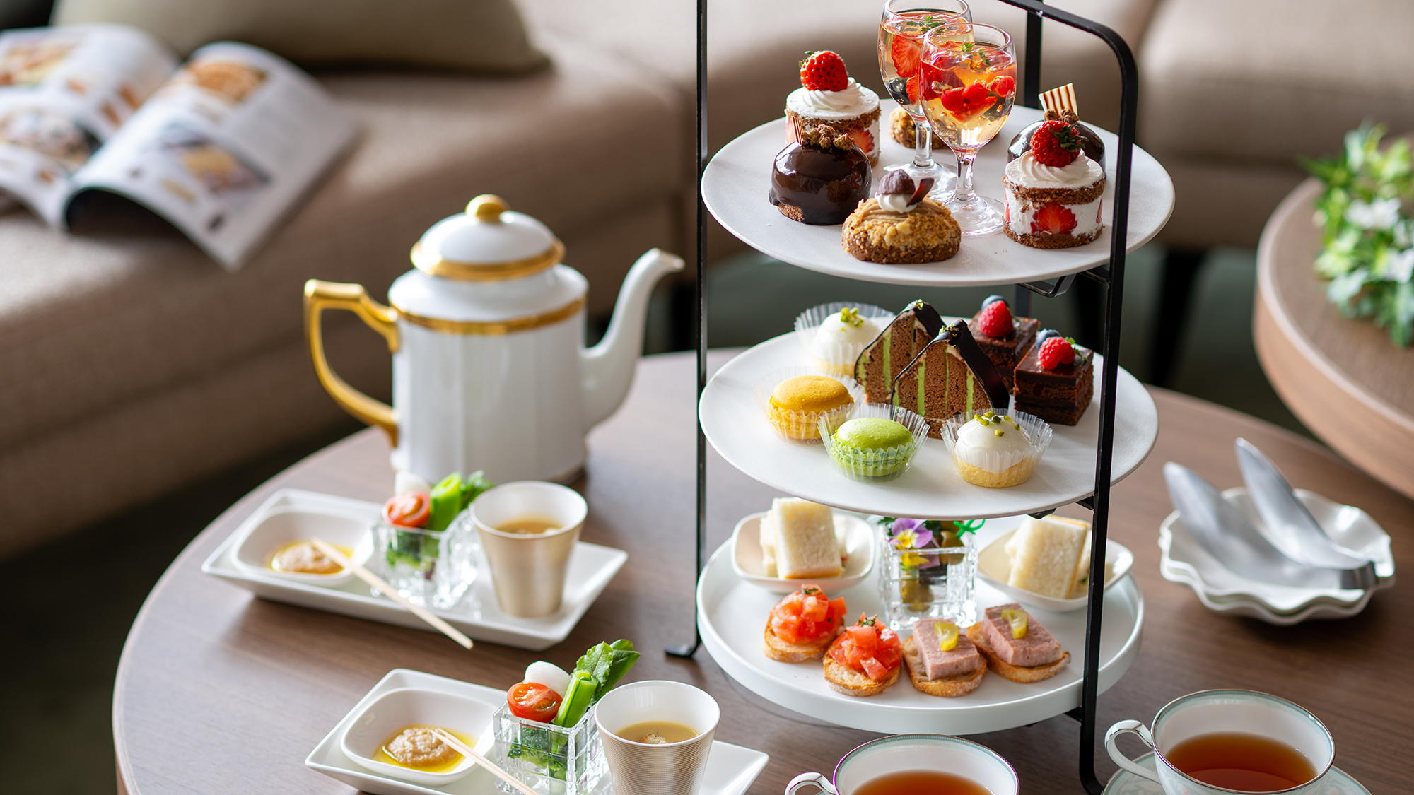 【Afternoon tea】非日常な体験をお届けする優雅なティータイム
