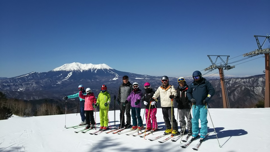 ・シークレットAコース山頂付近からは美しい御嶽が一望できます。