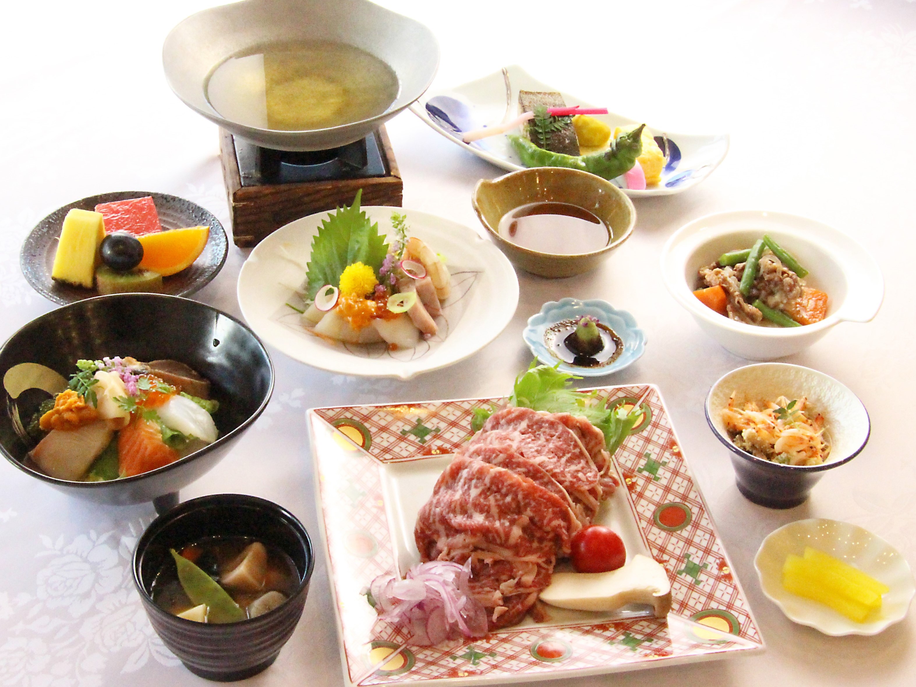 海の幸と国産牛しゃぶの満腹御膳