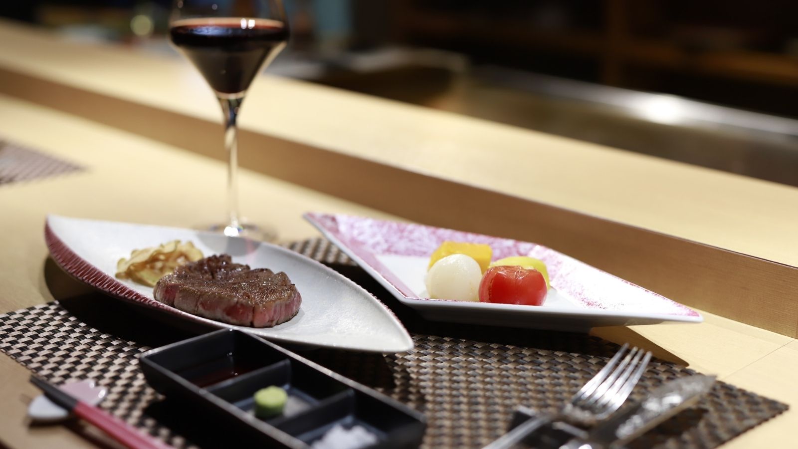 【鉄板焼き】シェフが仕上げる、至福の一皿