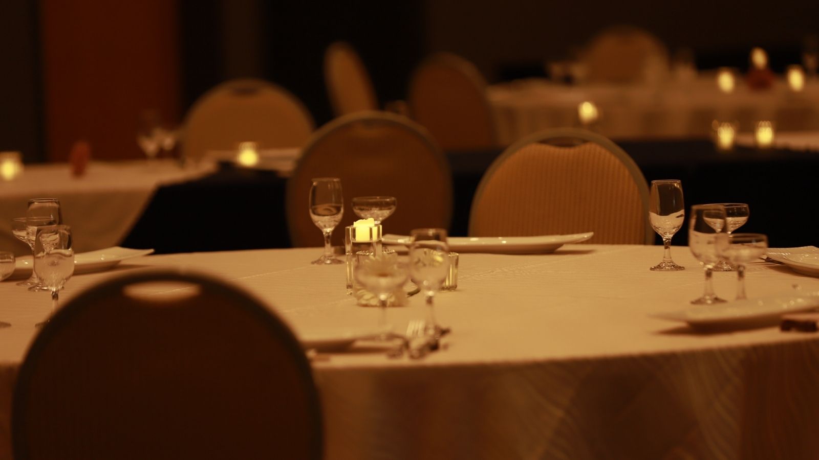 【プラネットホール】