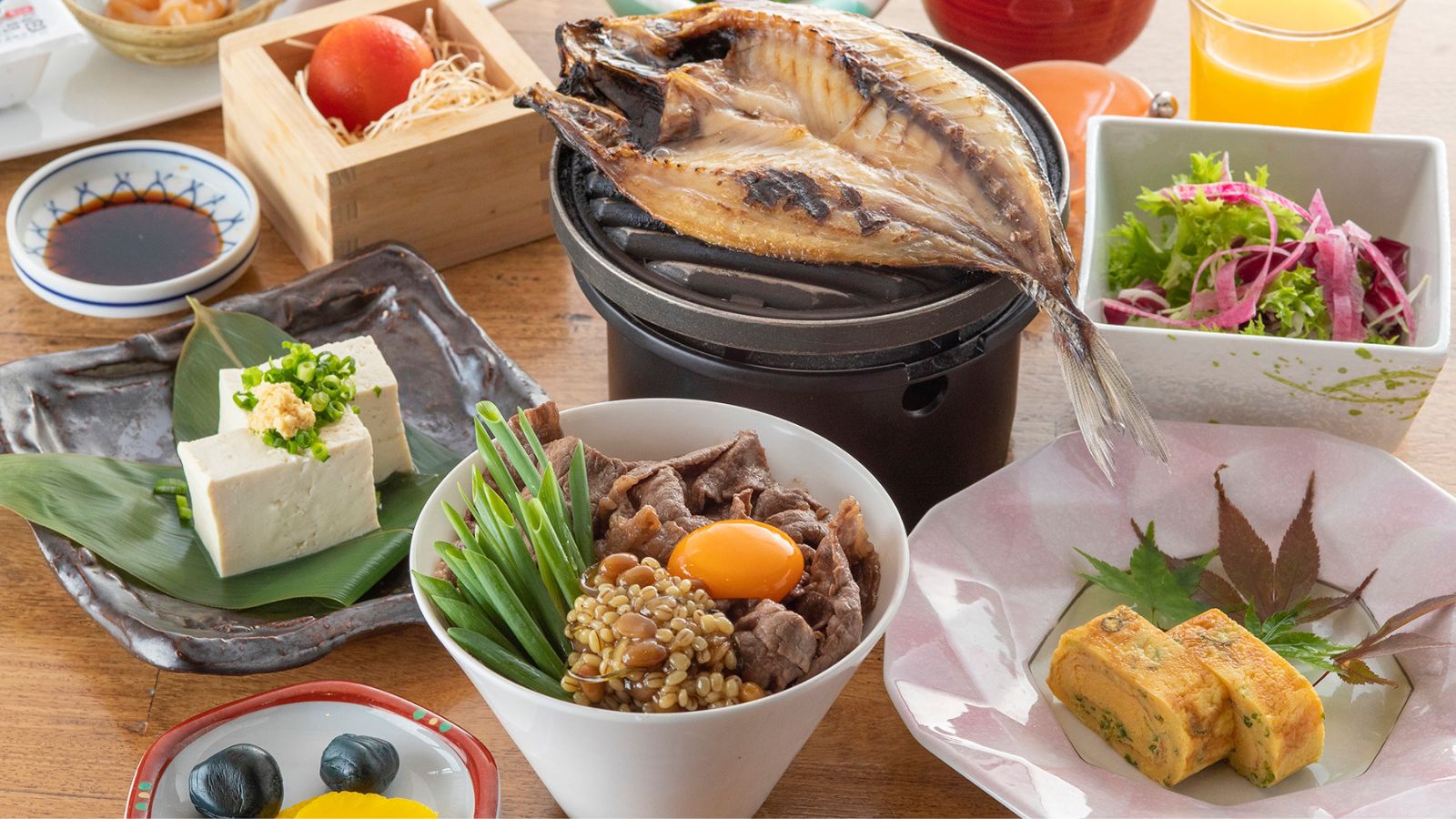 【島の朝ごはん】七輪で焼くと香ばしい香りが広がり、肉厚でやわらかな身は旨みが凝縮されています。