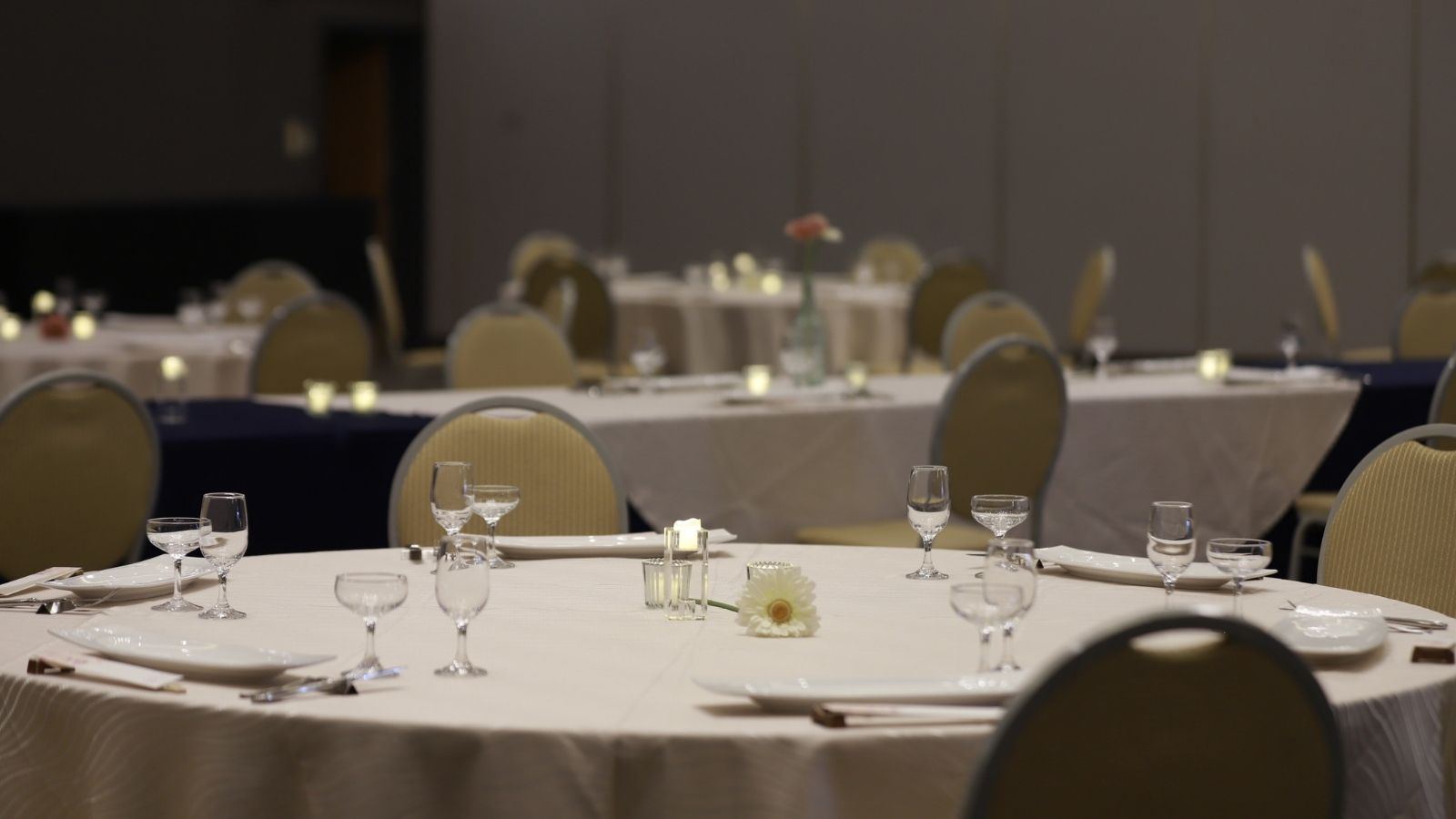 【プラネットホール】