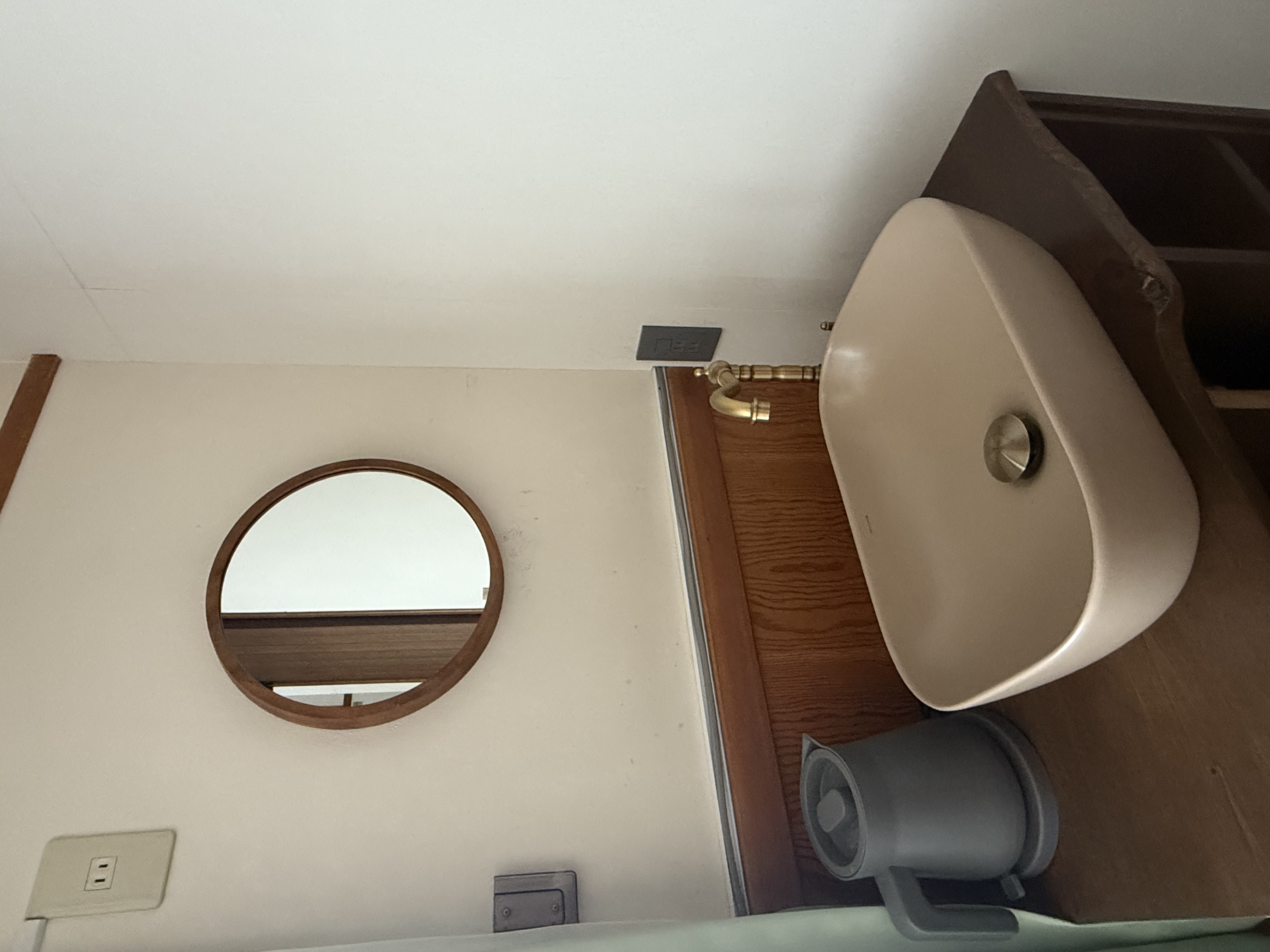 【208（洗面台）】2025年リニューアル！