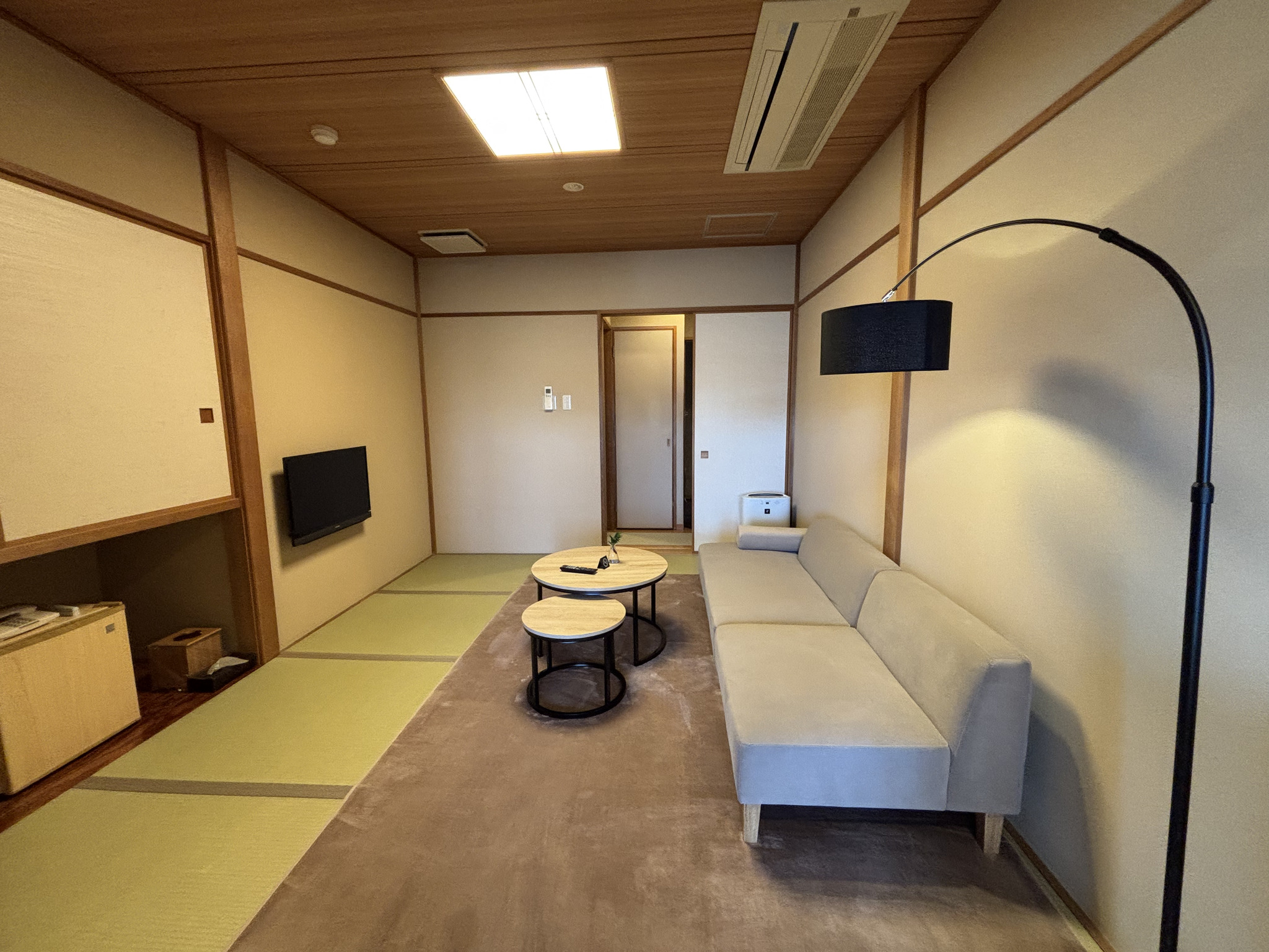 陶器風呂半露天　和洋室のお部屋　桔梗