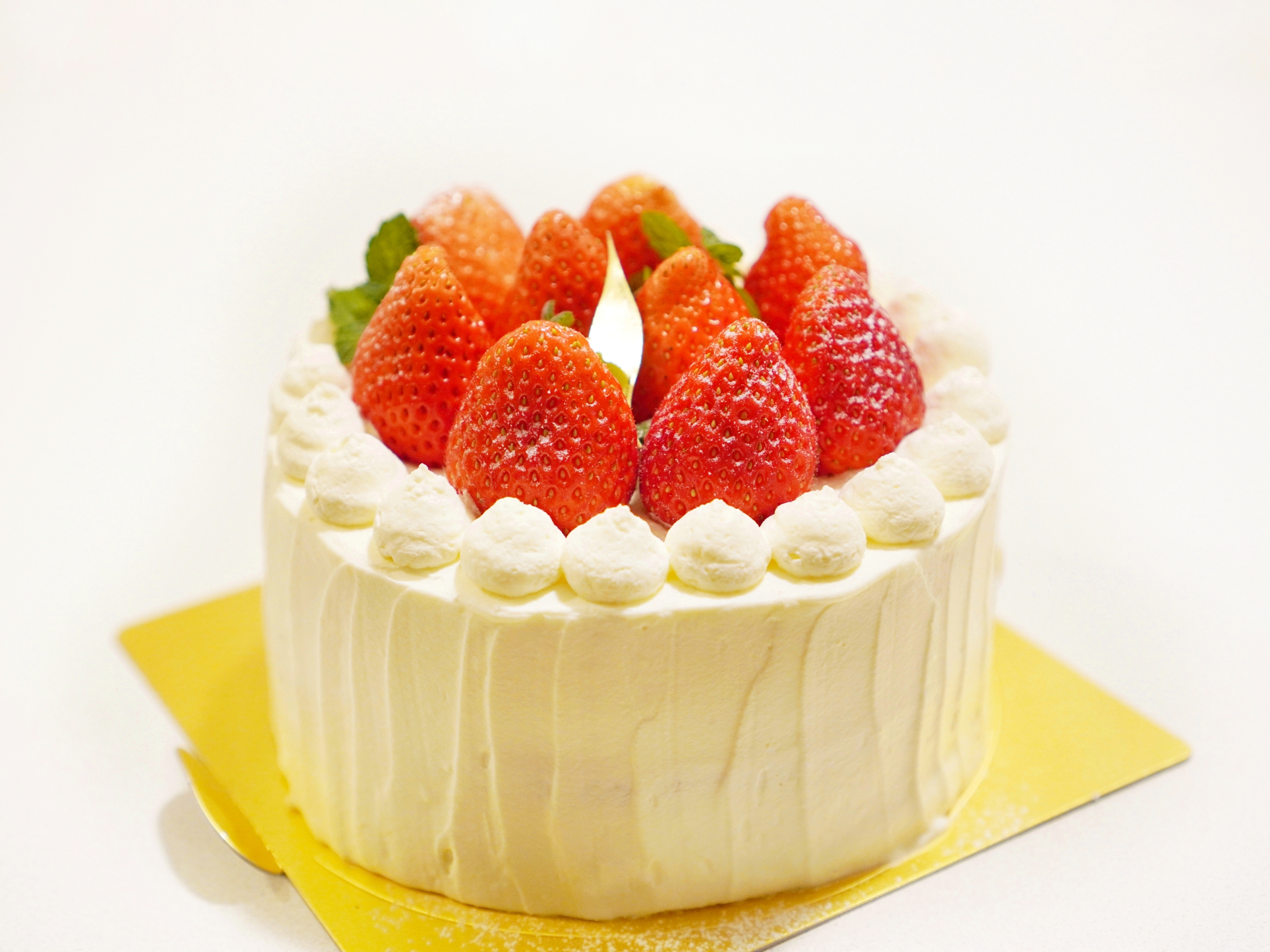 誕生日ケーキ（写真はイメージです）