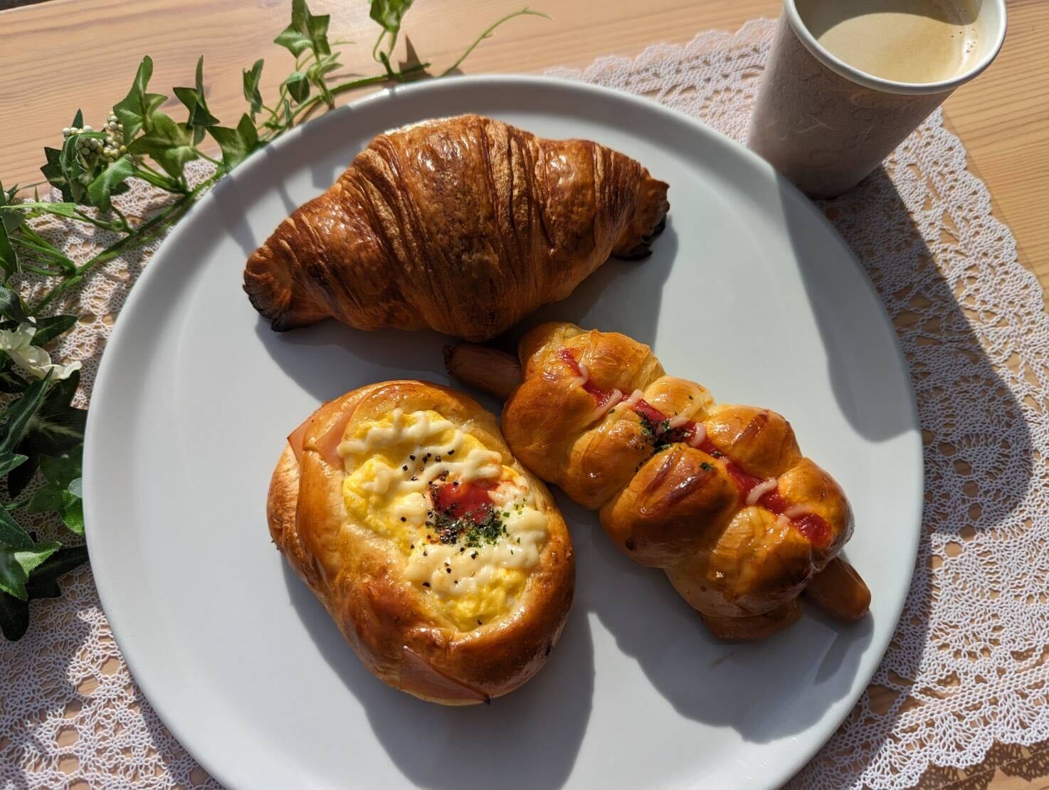 よつばベーカリー｜朝食テイクアウトイメージ
