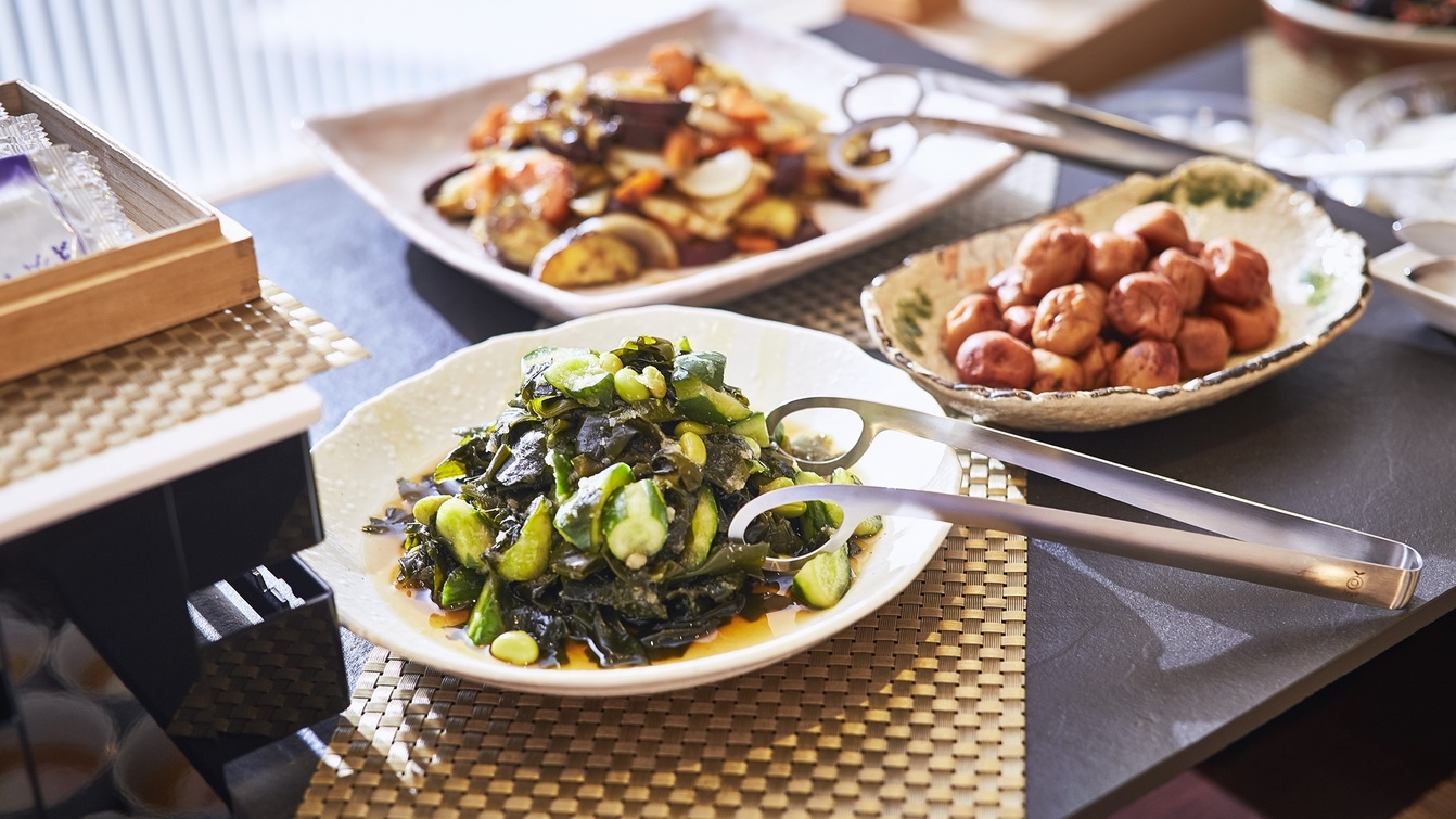 【SAVER】ホテル自慢の朝食｜開放感ある会場でご用意＜朝食付＞ 