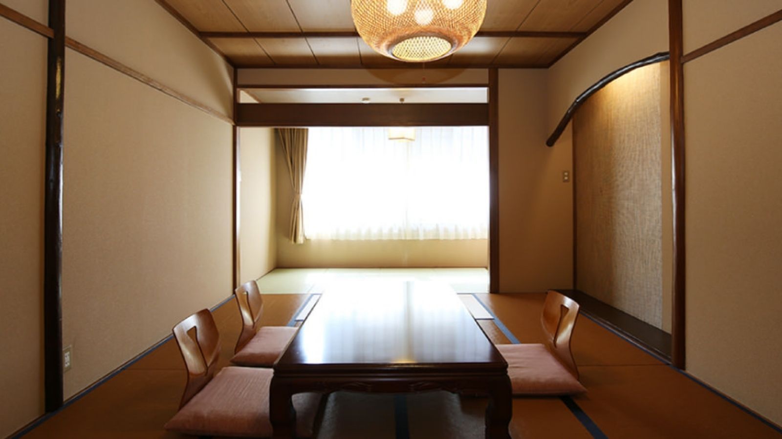 【お任せ】リーズナブルにプランを利用可能■部屋お任せ・8畳〜