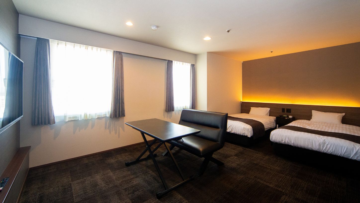 禁煙プレミアツインルーム32㎡-1