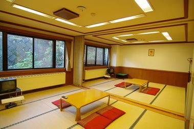 大部屋　20畳【現金特価】