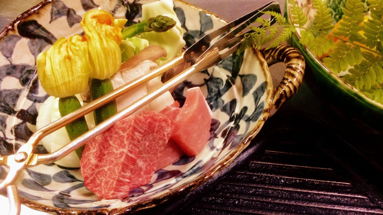 【広々な和洋室　基本】　花の参番客室　炭火懐石料理（A５和牛や串焼き）と源泉貸し切り露天（2階客室）