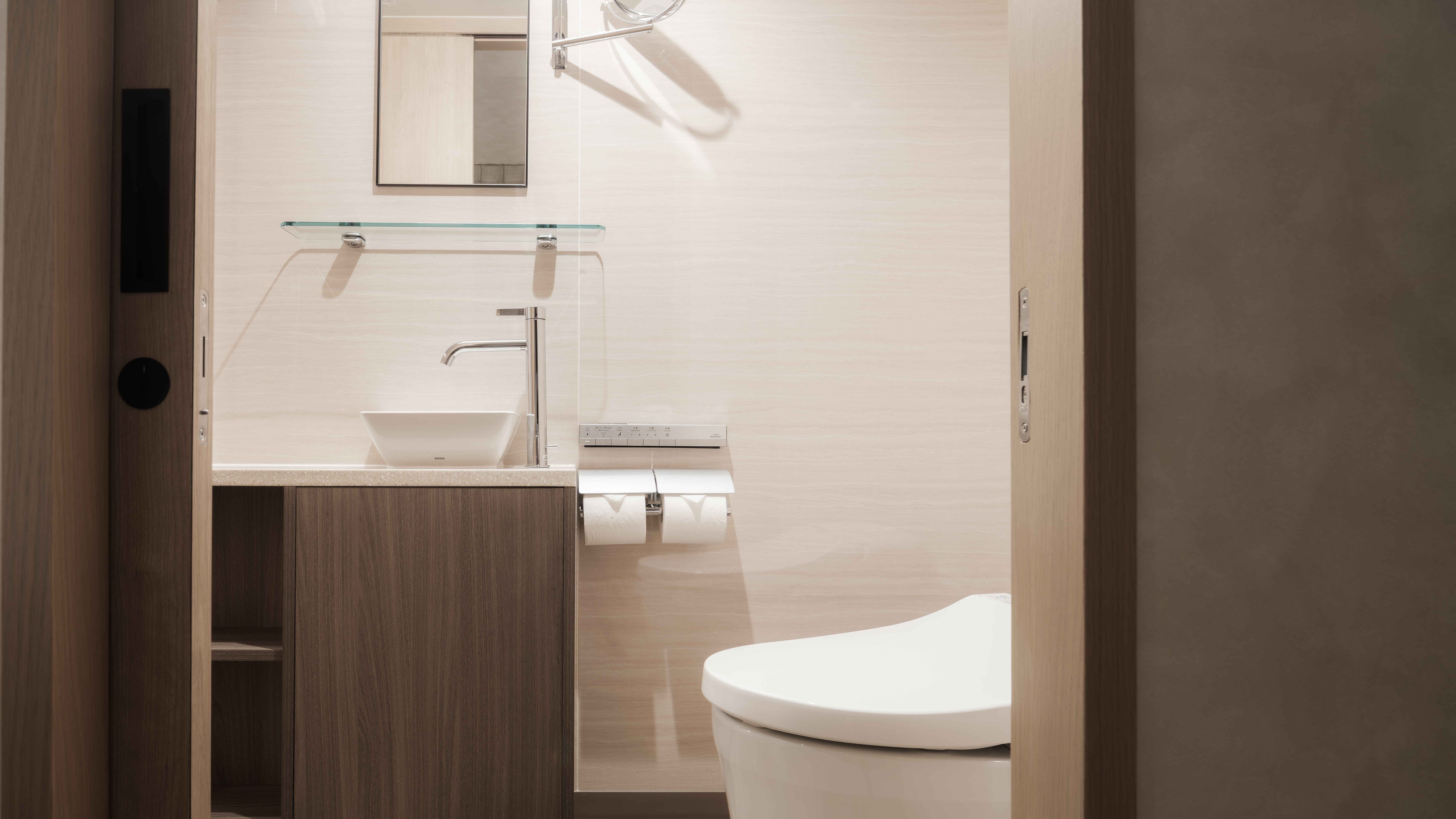 バスルーム：ファミリー４