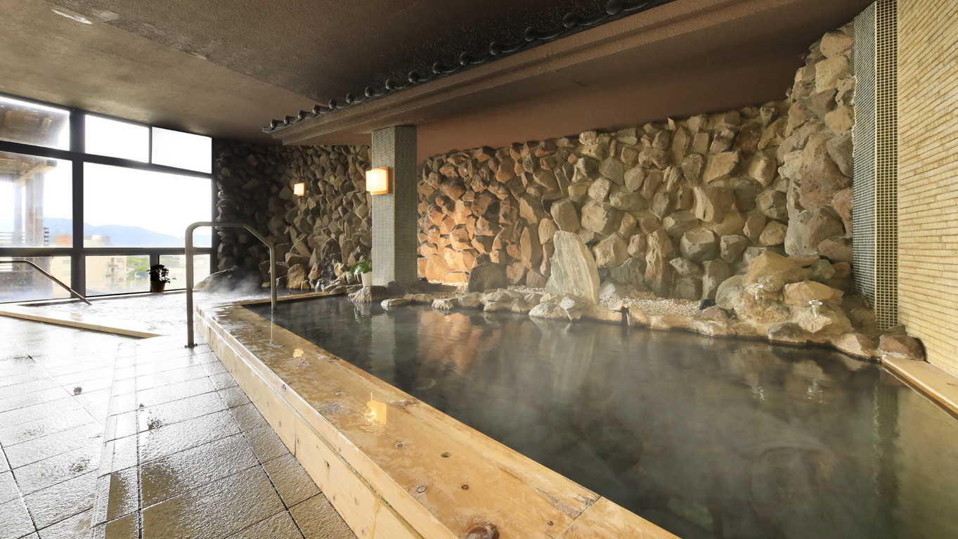 【源泉かけ流し温泉】信州プレミアム牛すき焼き会席｜湯田中温泉スタンダードプラン【1泊2食】