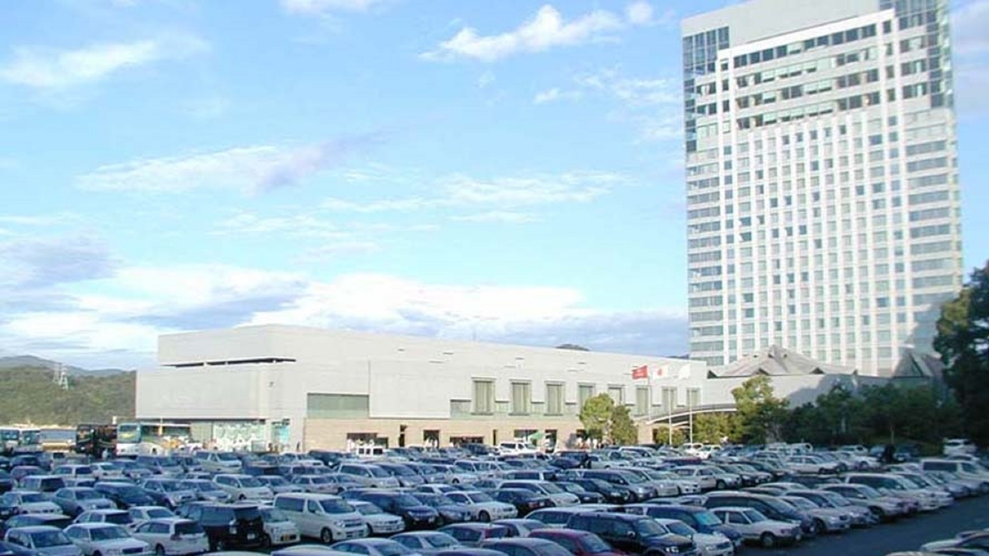 1名利用限定【ショートステイ】〜天然温泉でほっと一息〜マイカーでも安心♪駐車場無料特典付き