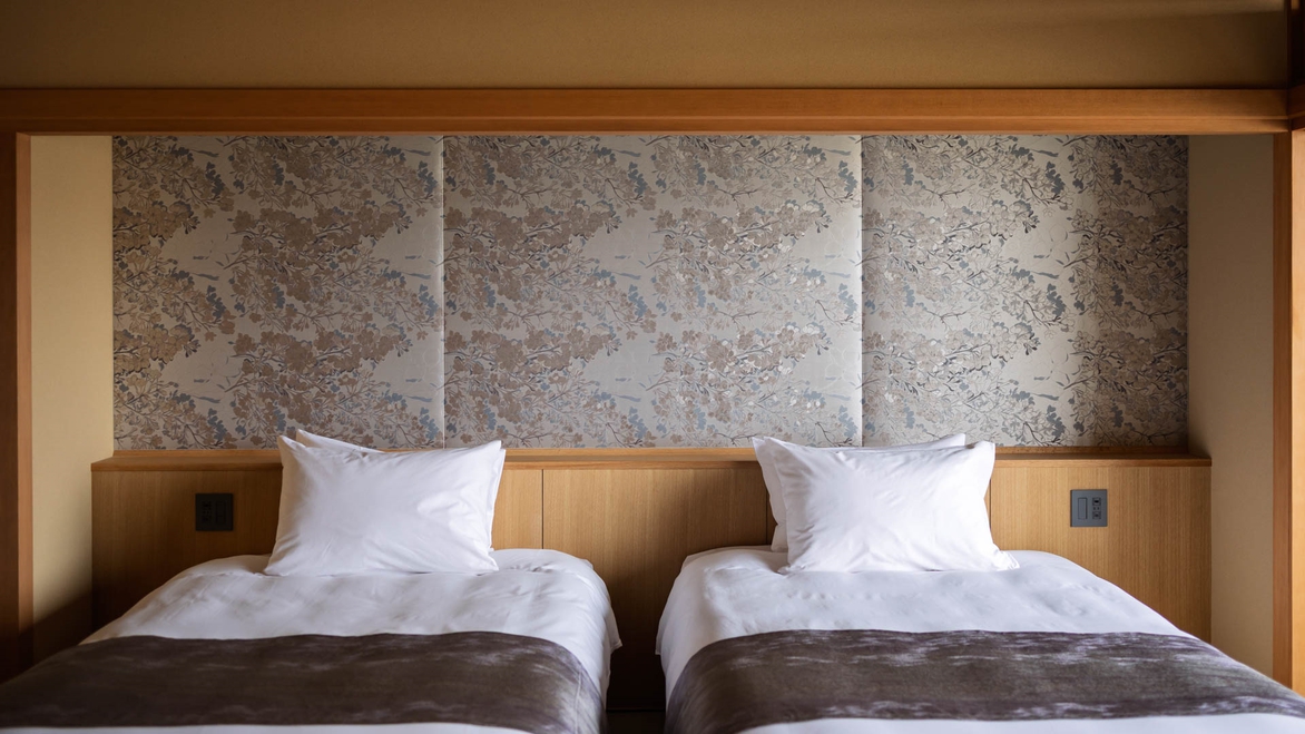 【露天風呂付スイート】六甲64平米／川側