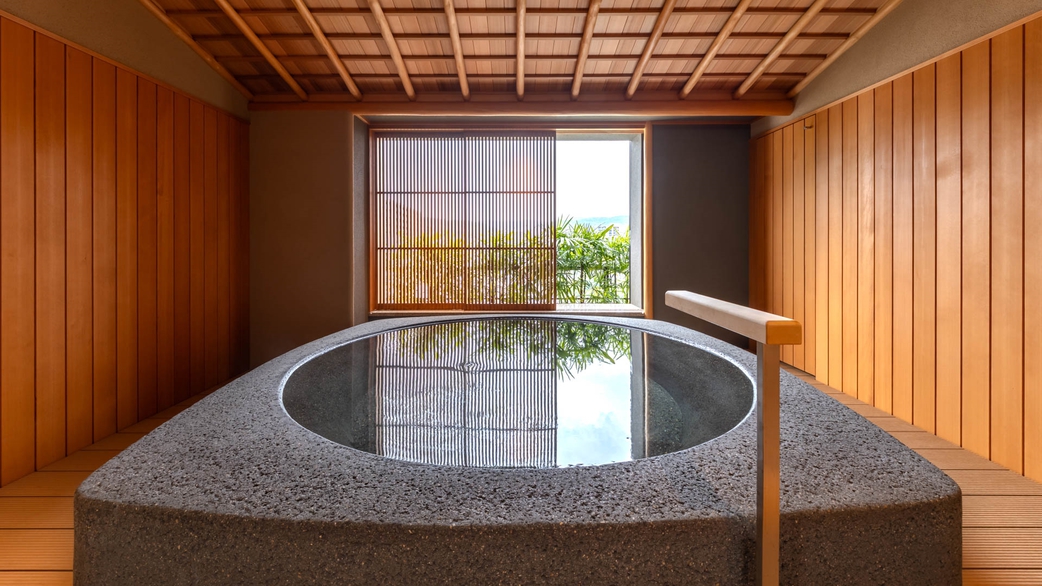 【露天風呂付スイート】六甲64平米／川側