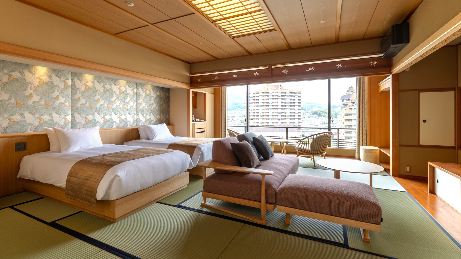 【露天風呂付スイート】羽衣64平米／川側