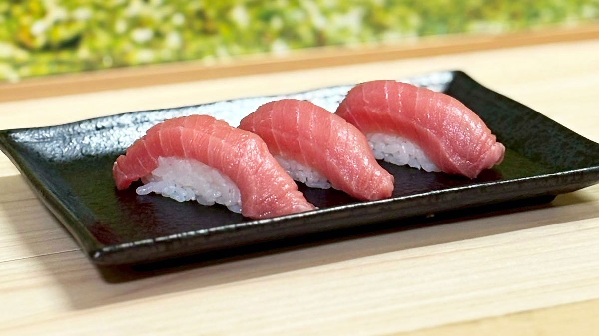 職人の志を一貫に込めて！【9月1日（月）2日（火）限定】冨久家の“本気の寿司”宿泊プラン