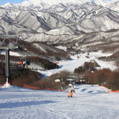 スキー場ゲレンデ
