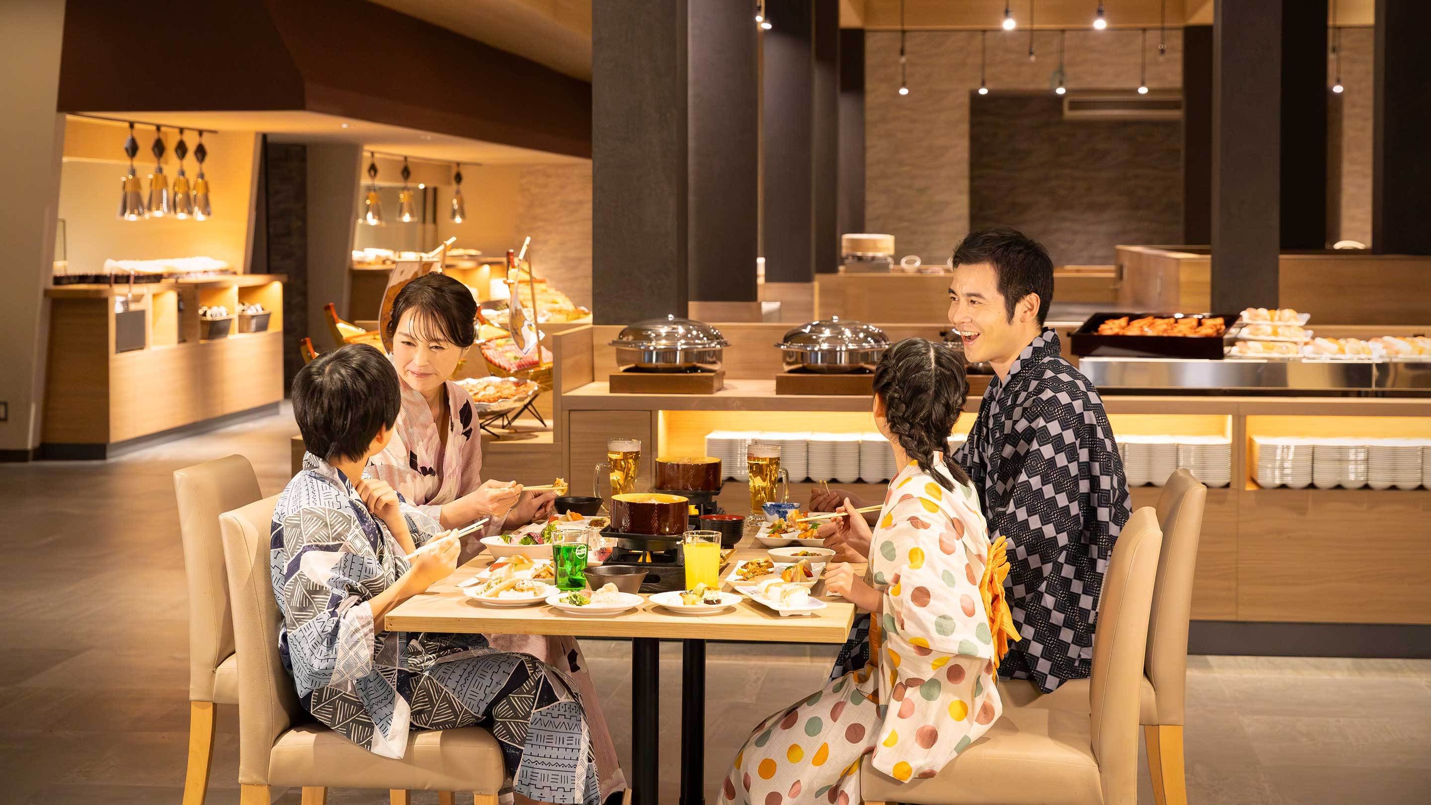 【グルメプラン】豪華海鮮焼き（活〆鮑・ホタテ・ミナミイセエビ）付1泊2食 基本バイキングプラン