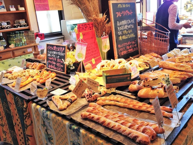 散歩道のパンは那須で人気のベルフルール。