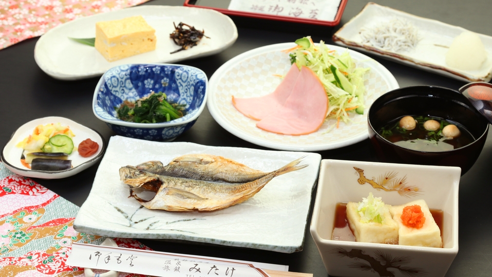 [部屋食]24時間入浴OK♪箱根で温泉三昧★白にごり湯と旬のお料理を堪能【HG2食付】