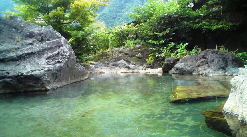 大露天浴池
