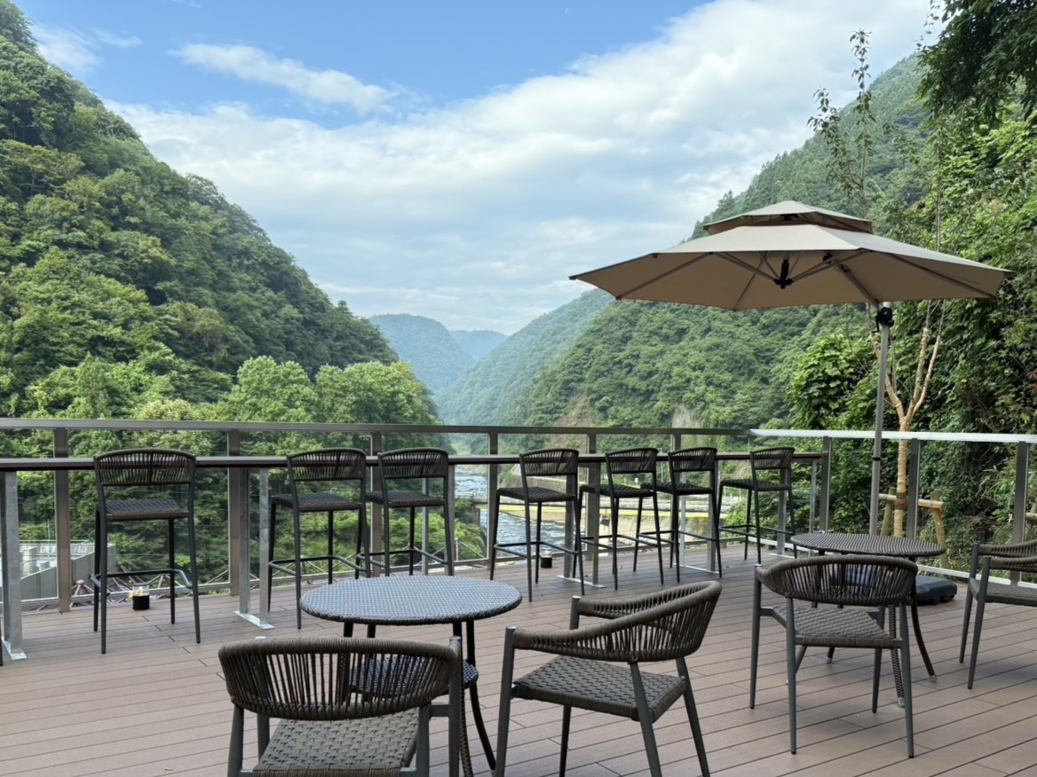 2025年夏OPENの「タマノキテラス」