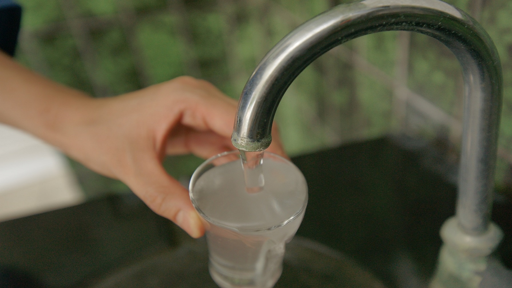 当館の泉質は、飲泉もできるほど上質なナトリウム塩化物泉です。