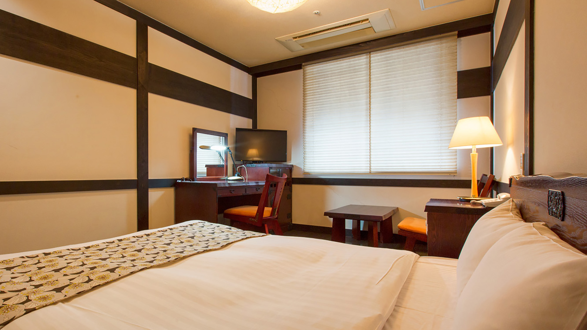 【ダブルルーム（禁煙）】