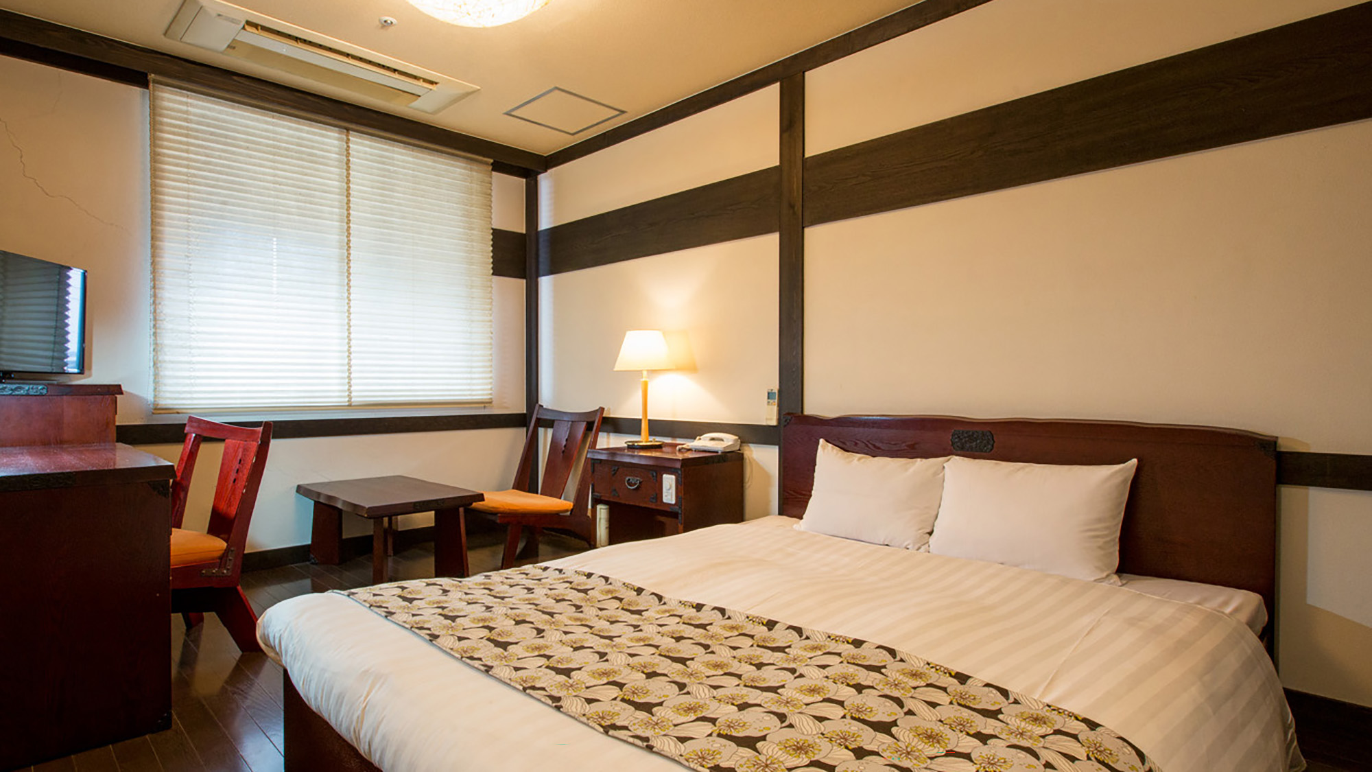 【ダブルルーム（禁煙）】