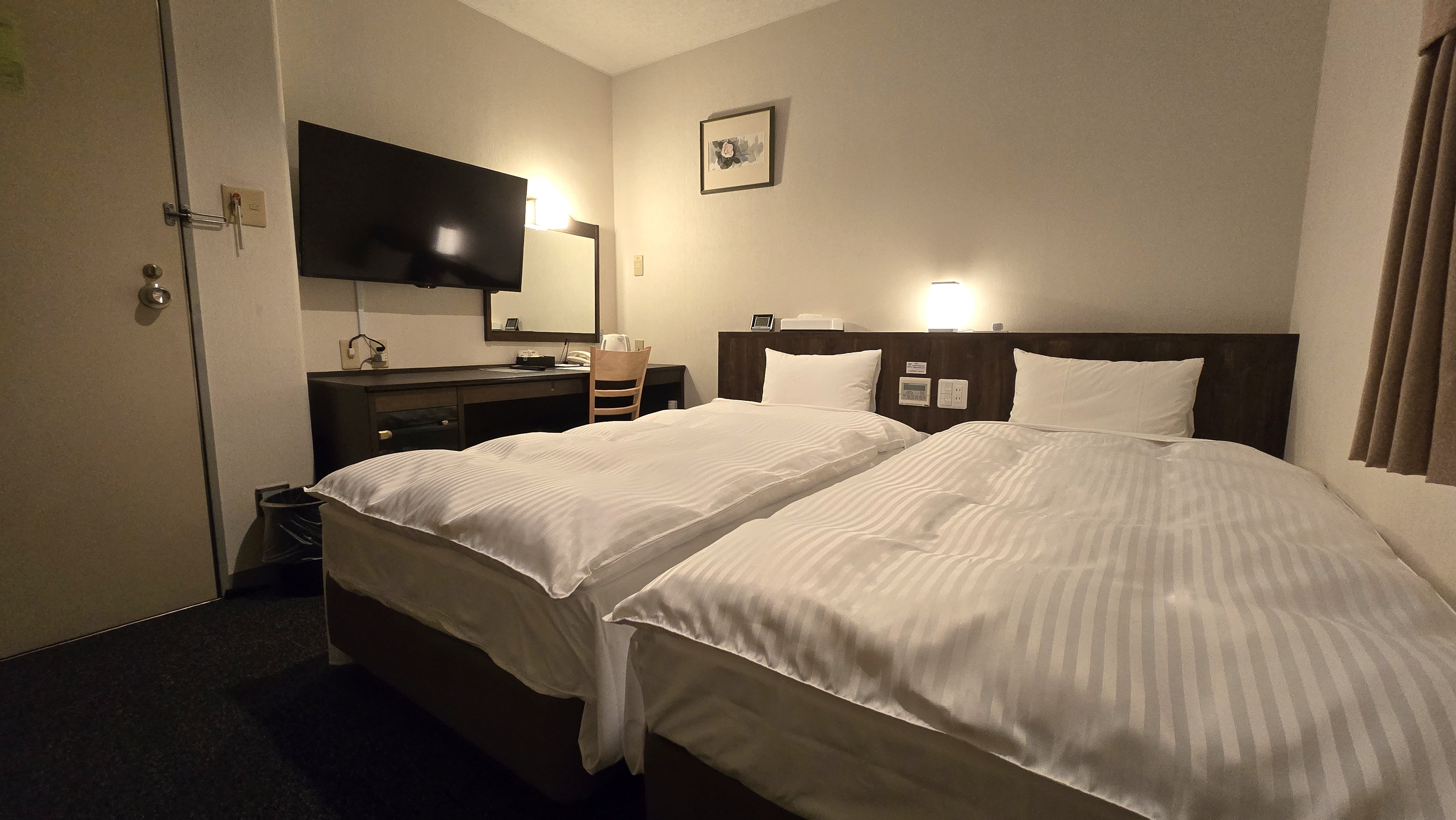 エコノミーツイン3