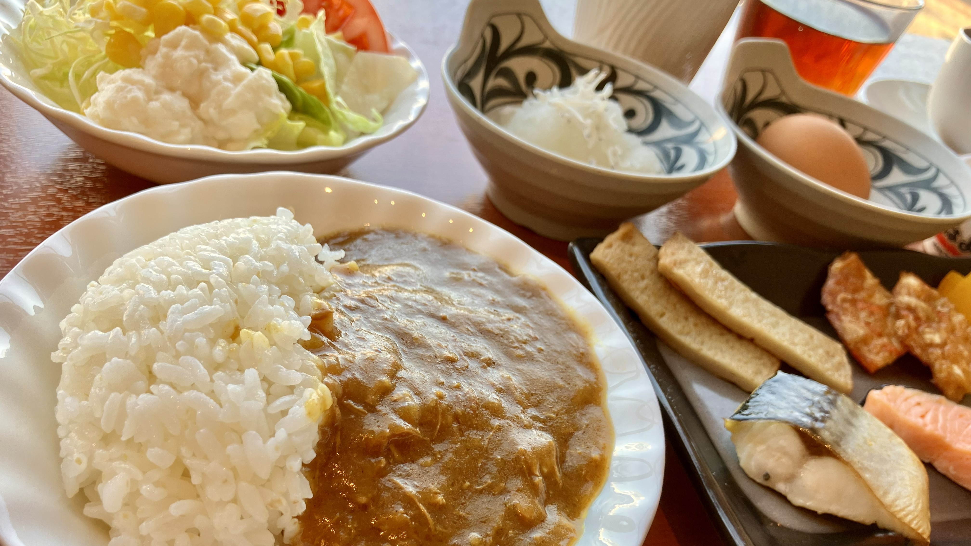 朝食バイキング