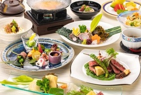 【1泊2食プラン】季節の彩り会席