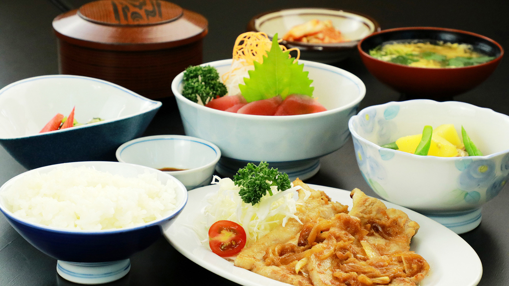 【夕食のみ】早朝出発の方向け◆夕食は当館人気の日替り定食をどうぞ