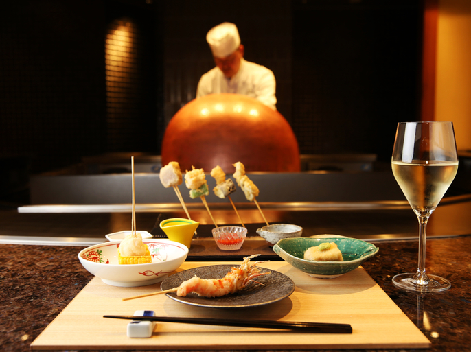 【ご夕食時間17：45】ダイニング時分時｜音や香りも愉めるライブ感溢れる本格串揚げコース
