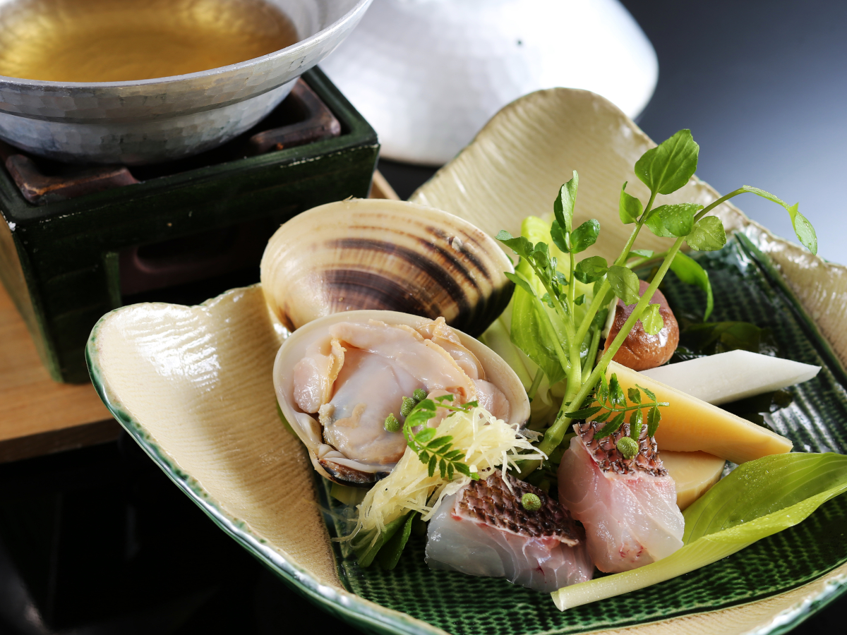 天然明石鯛と蛤の小鍋