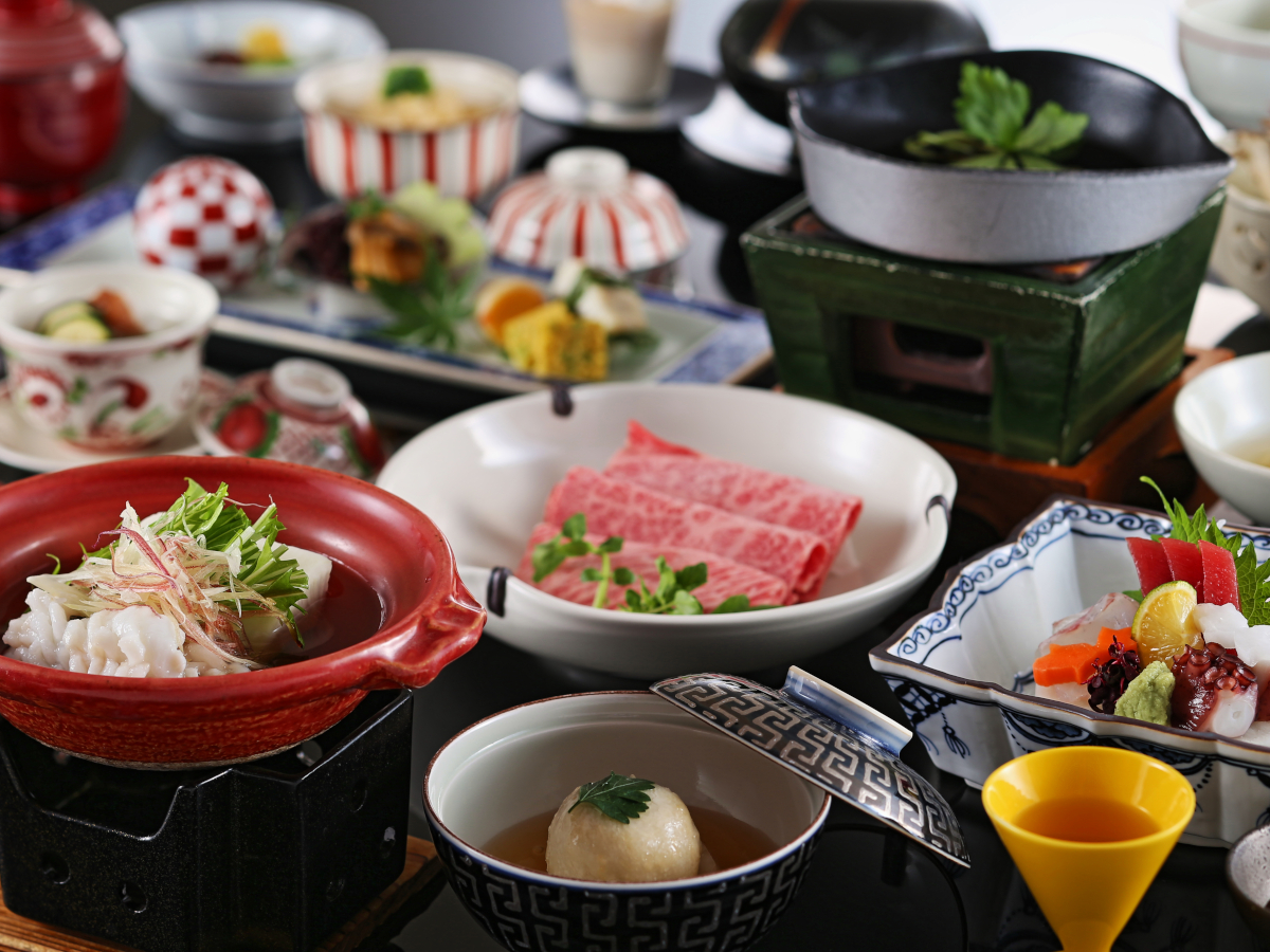 6～8月　旬菜会席　ご夕食一例