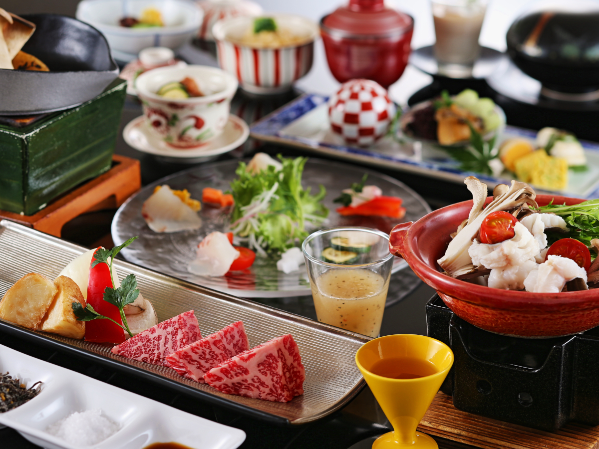 6～8月　和洋会席　ご夕食一例 