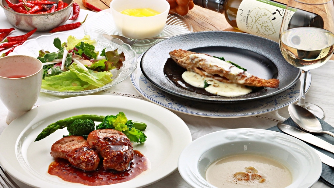 【2食付】和洋折衷ハーベストディナー×モーニング★当館自慢のお料理とおもてなしをお楽しみください！