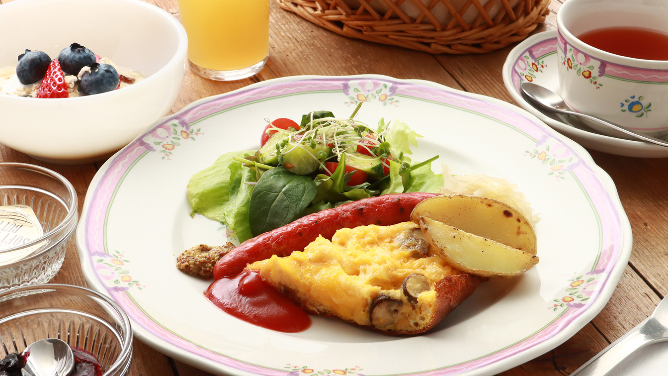 【直前割／朝食付】１５％OFFでお得なモーニング付♪焼きたてパンや地元の野菜・フルーツ